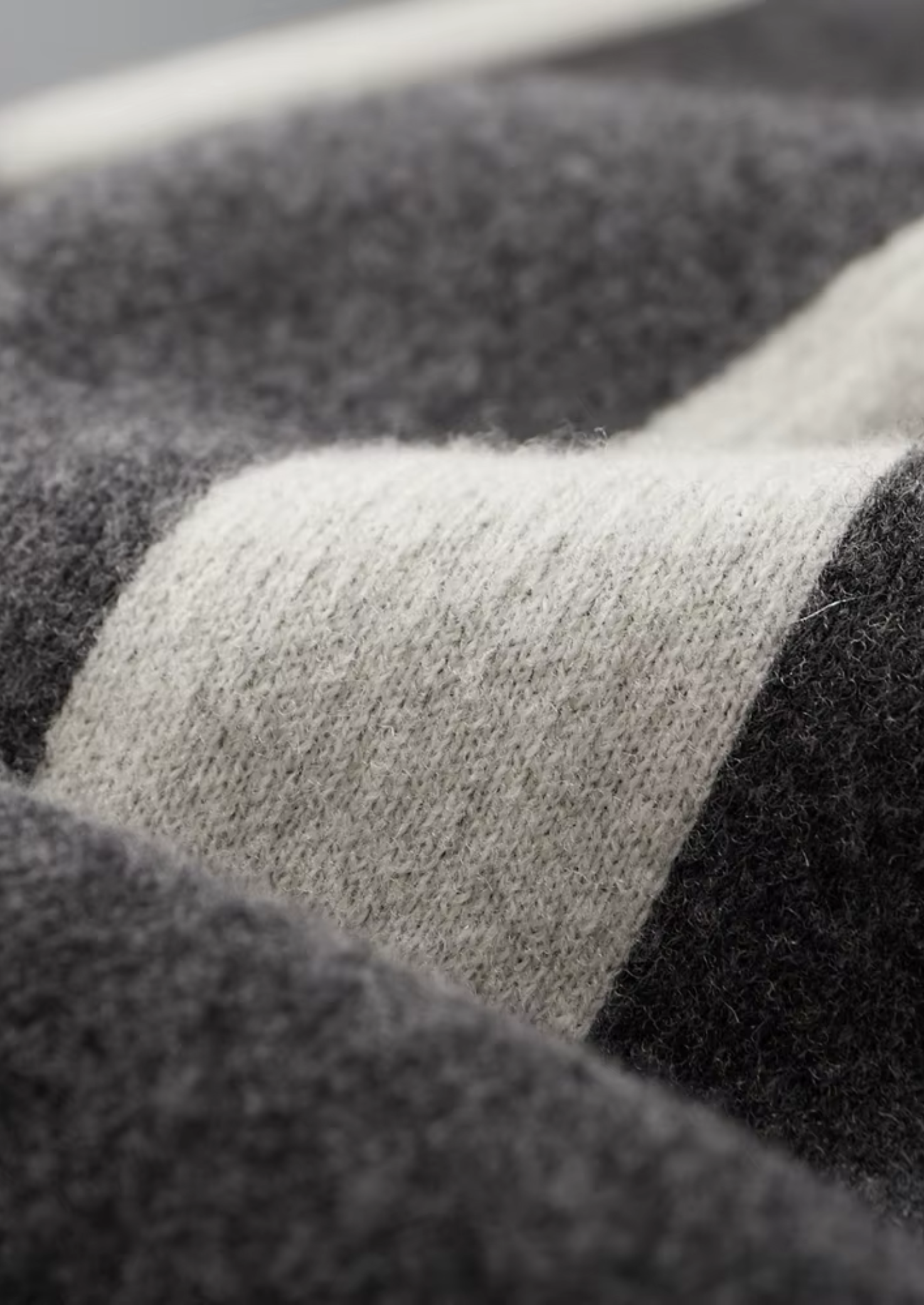Saf Ekstra İnce Merino Yünü Oversize Pantolon