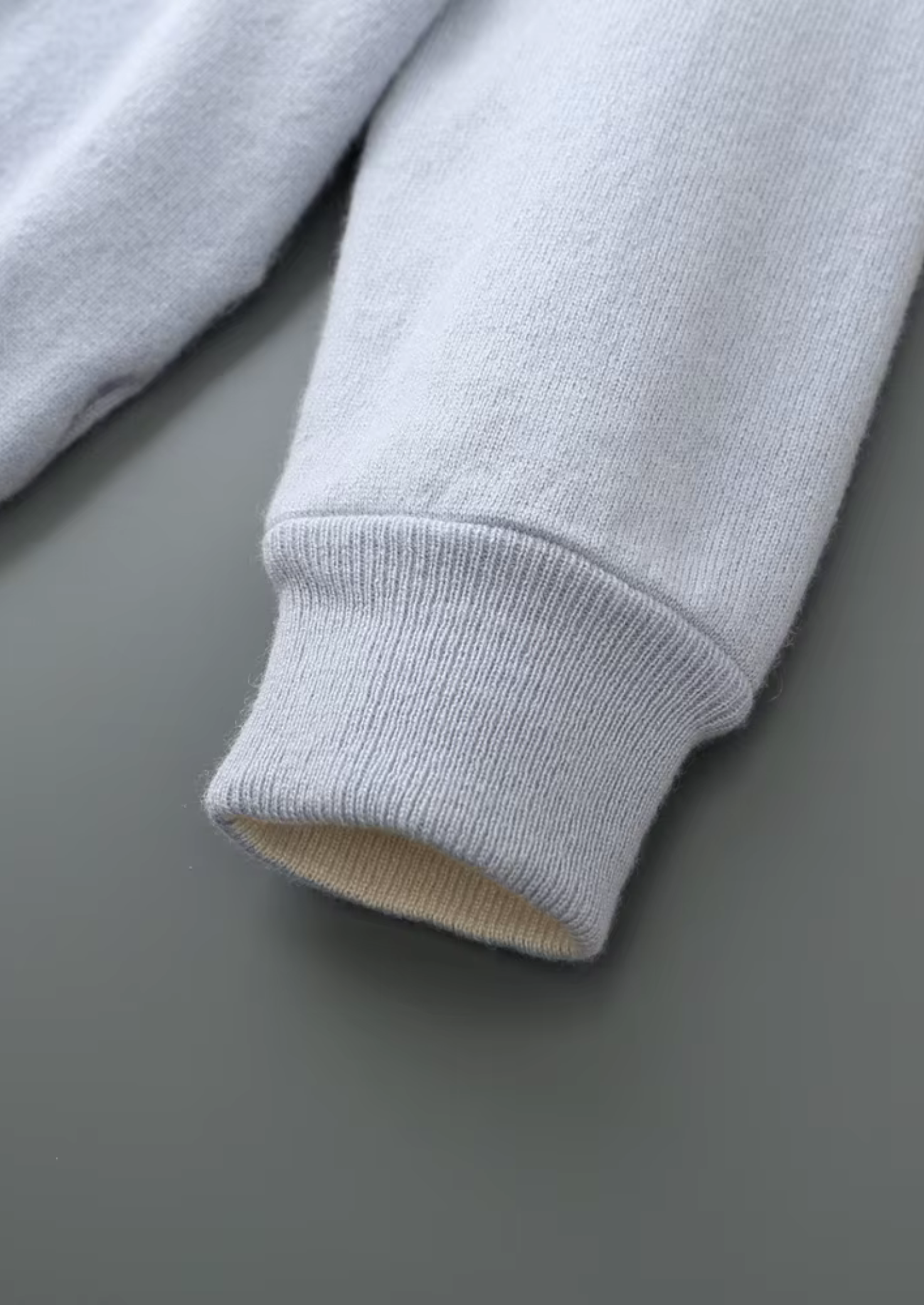 Saf Ekstra İnce Merino Yünlü Fermuarlı Hırka