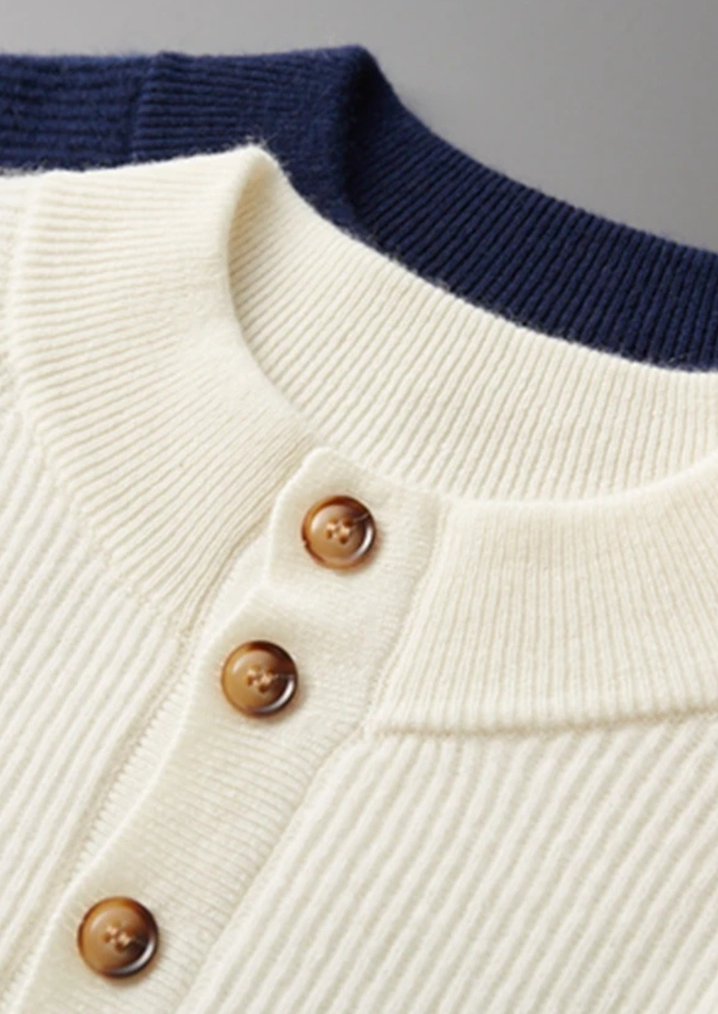 Premium Kaşmir Klasik Çizgili Henley Kazak