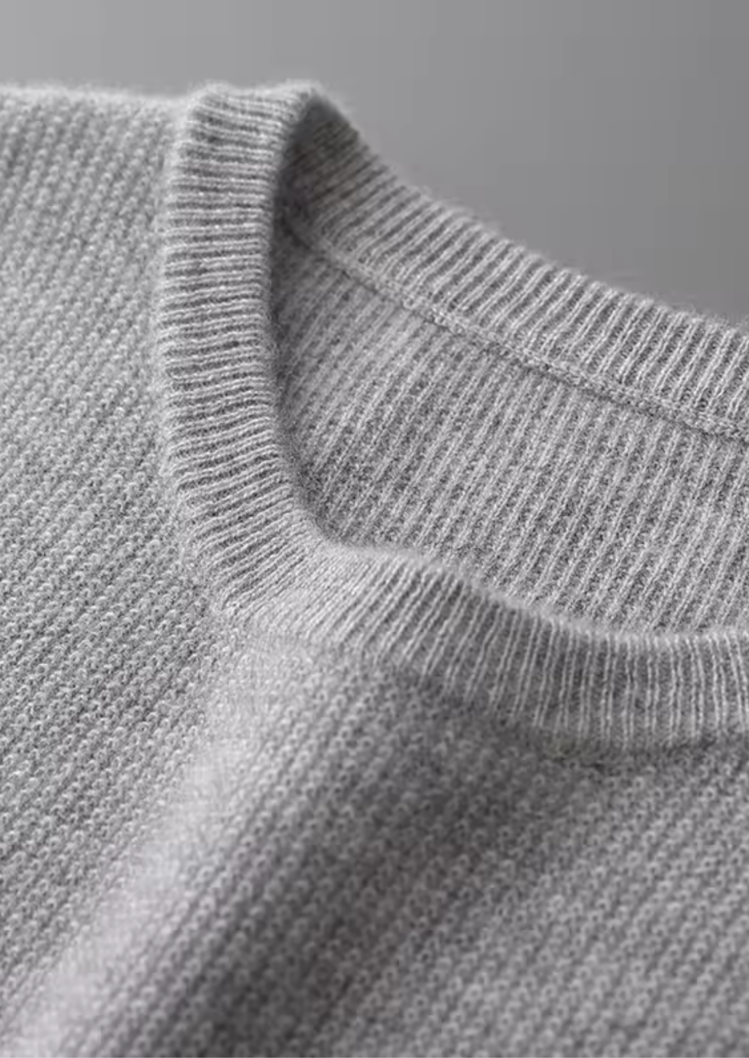 Ekstra İnce Merino Yünü Slip Yaka Kazak