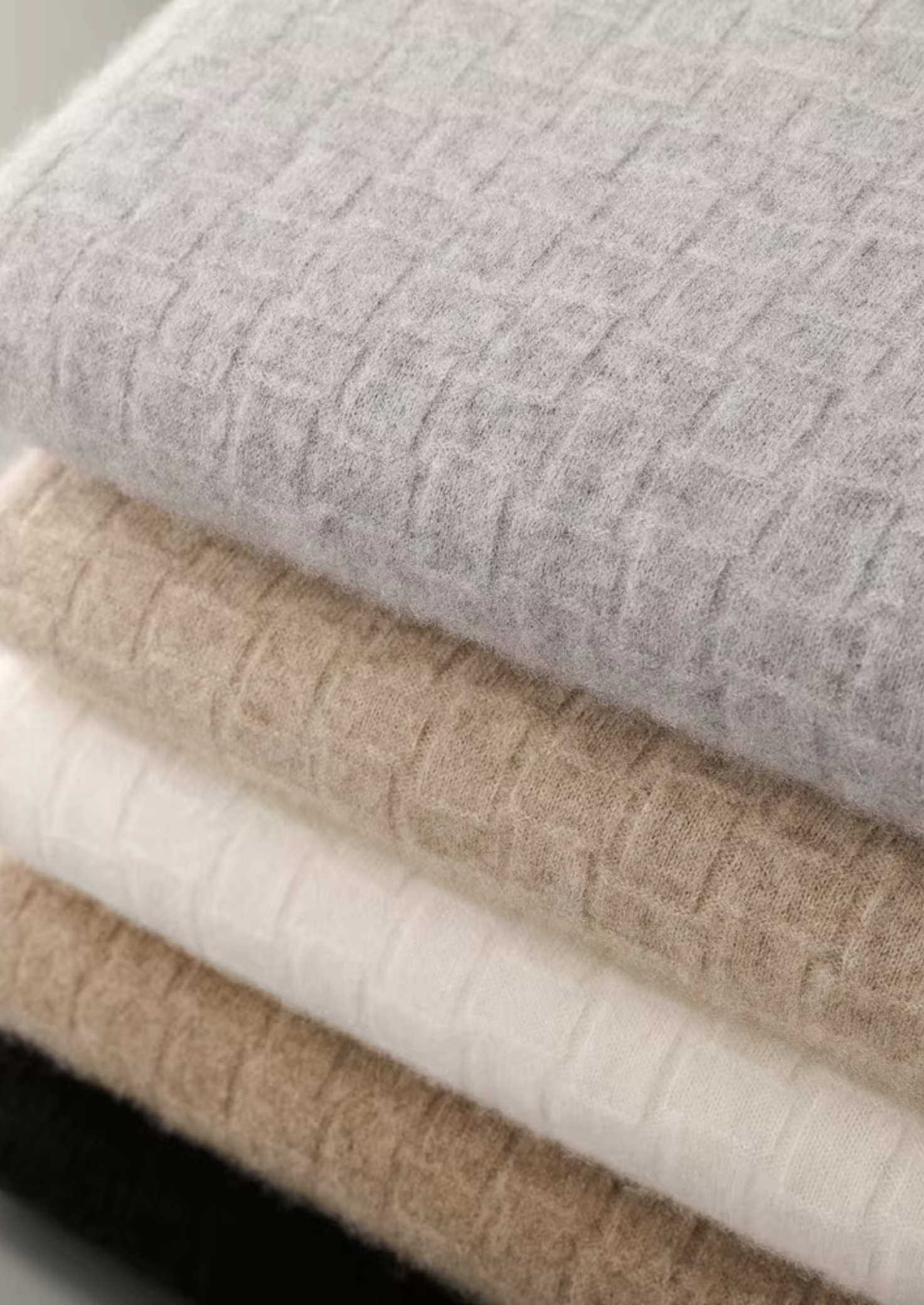 Saf Ekstra İnce Merino Yünü Dokulu Polo Yaka