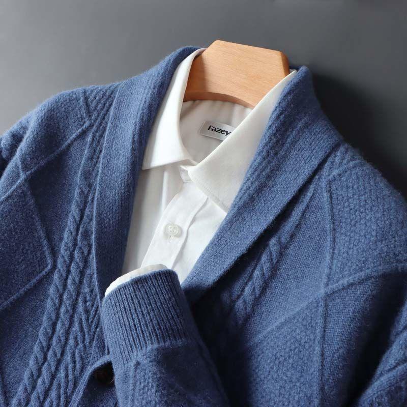 Örgü İşlemeli Merino Yün Hırka
