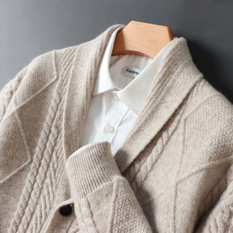 Örgü İşlemeli Merino Yün Hırka