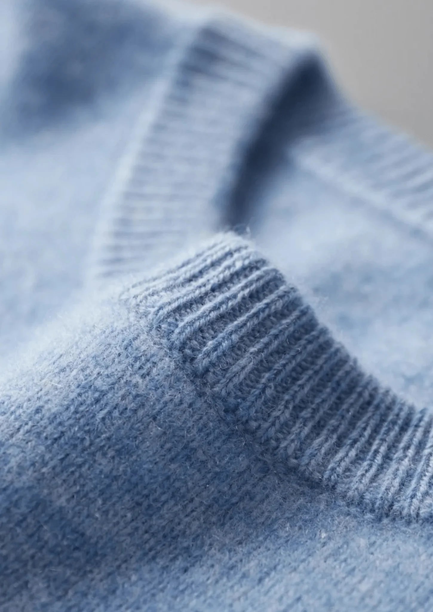 Saf Ekstra İnce Merino Yünü Klasik Bisiklet Yaka Kazak - Martin Milano