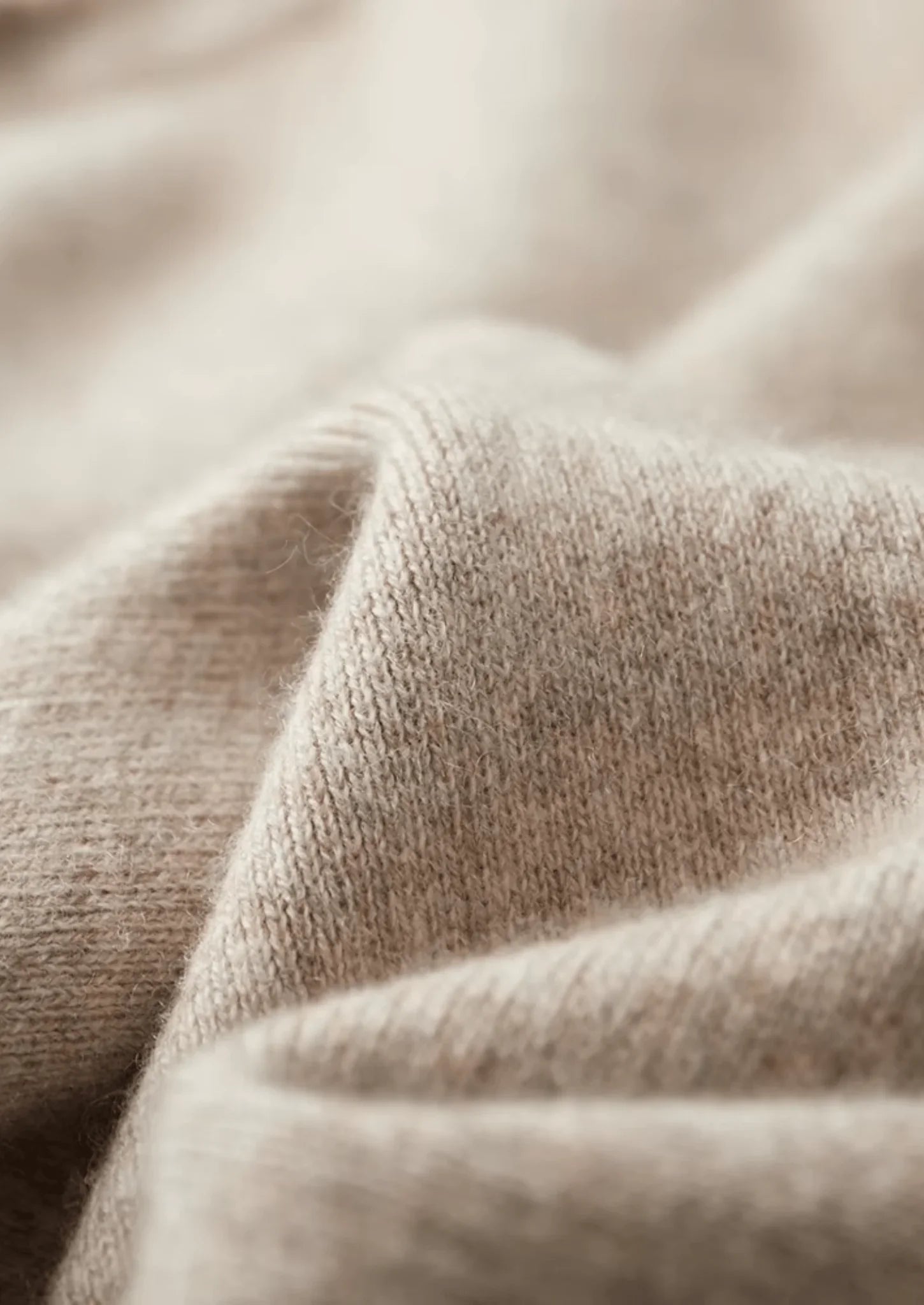 Saf Ekstra İnce Merino Yünü Takım - Martin Milano