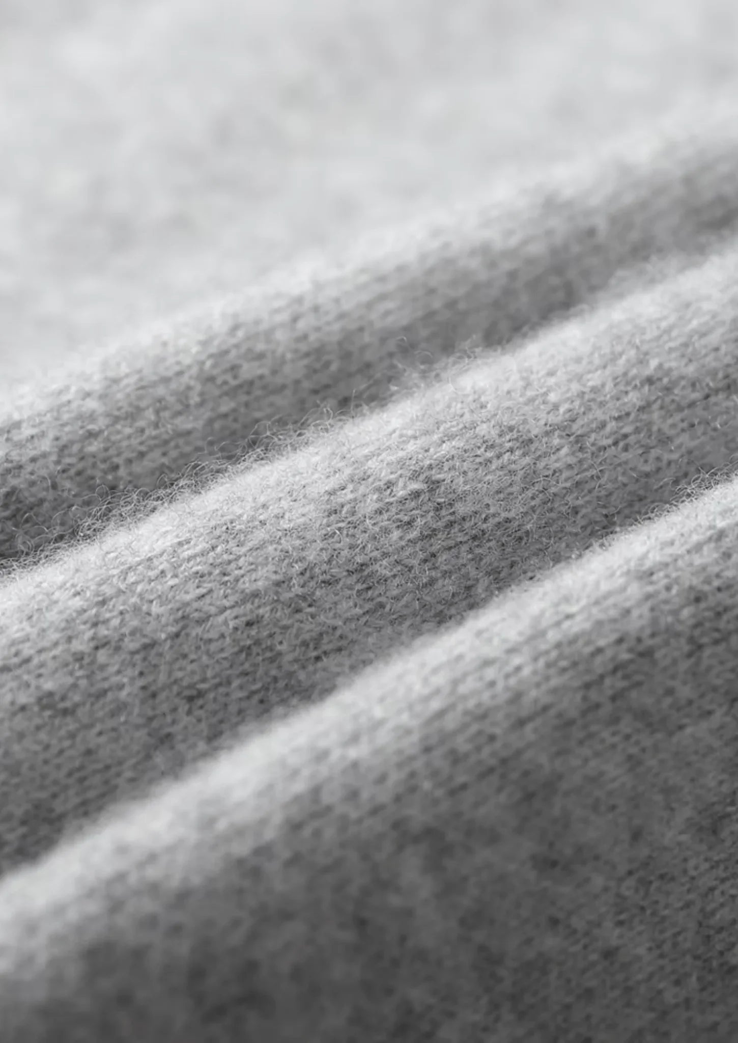 Saf Ekstra İnce Merino Yünü Takım - Martin Milano