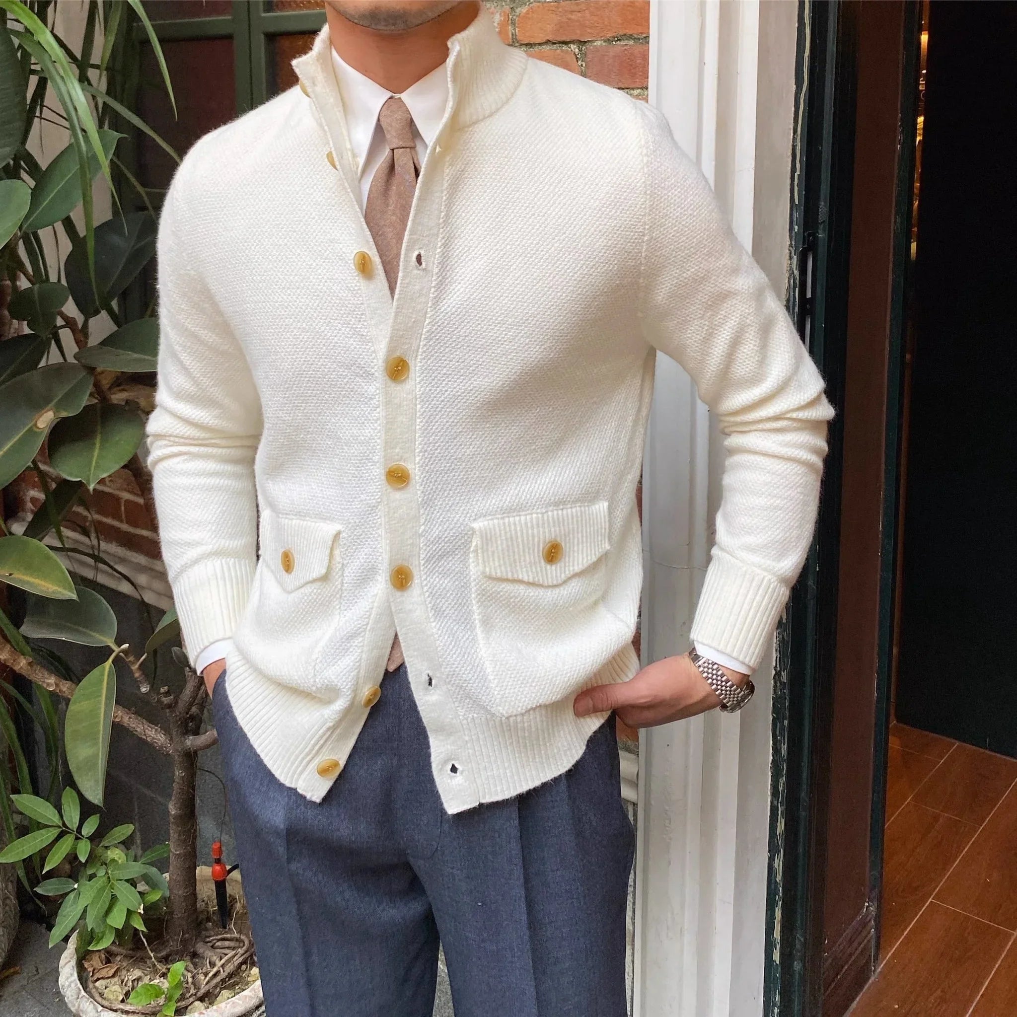 Dokulu Düğmeli Örgü Hırka - Martin Milano