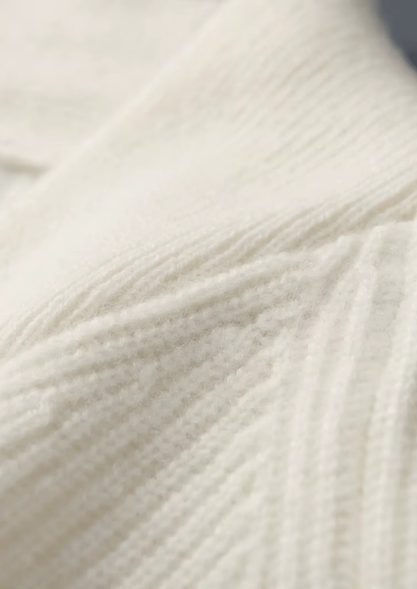 Premium Kaşmir Ribana V Yaka Kazak - Martin Milano