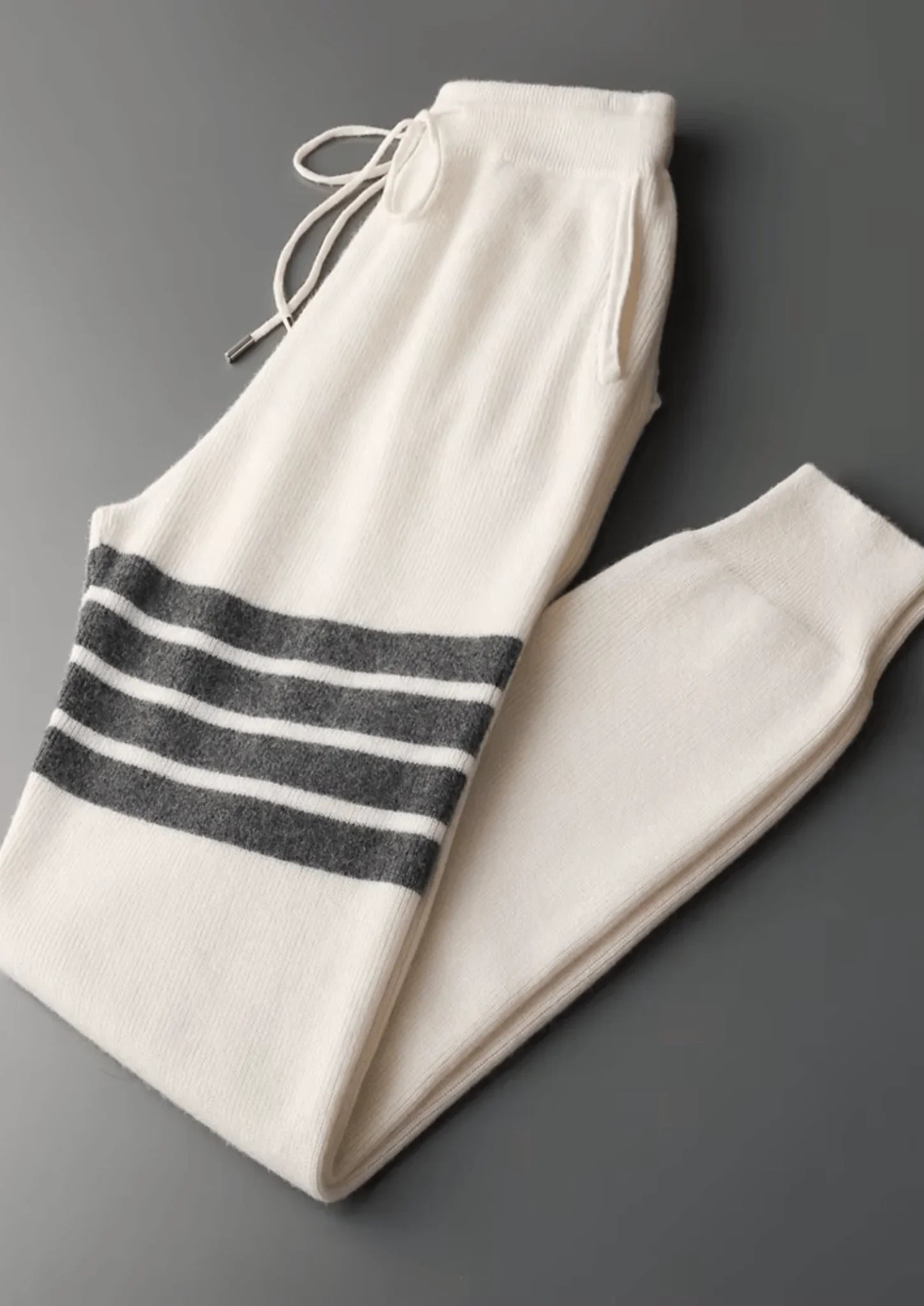 Saf Ekstra İnce Merino Yün Alessio Takım - Martin Milano