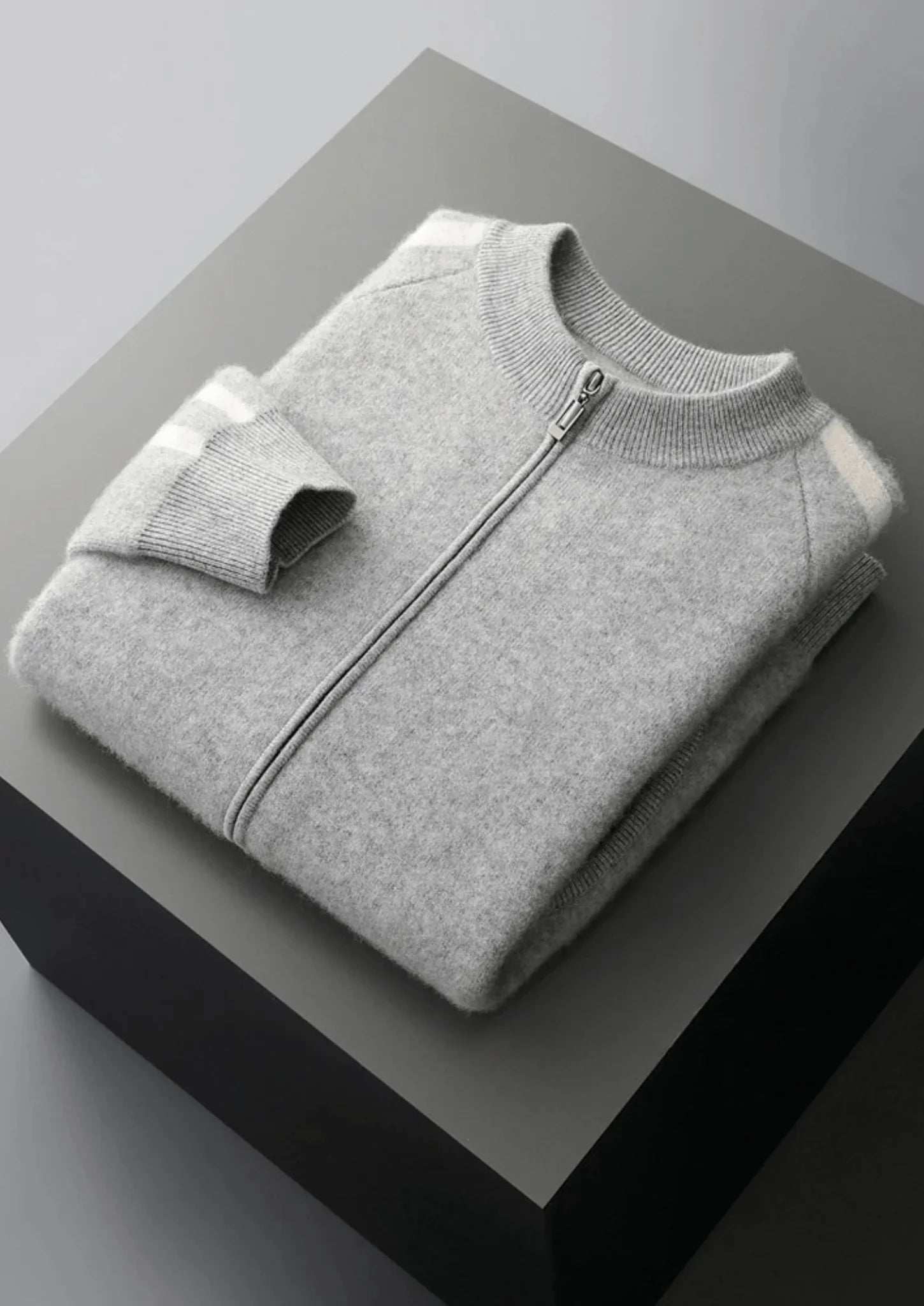 Saf Ekstra İnce Merino Yünü Çizgili Hırka - Martin Milano