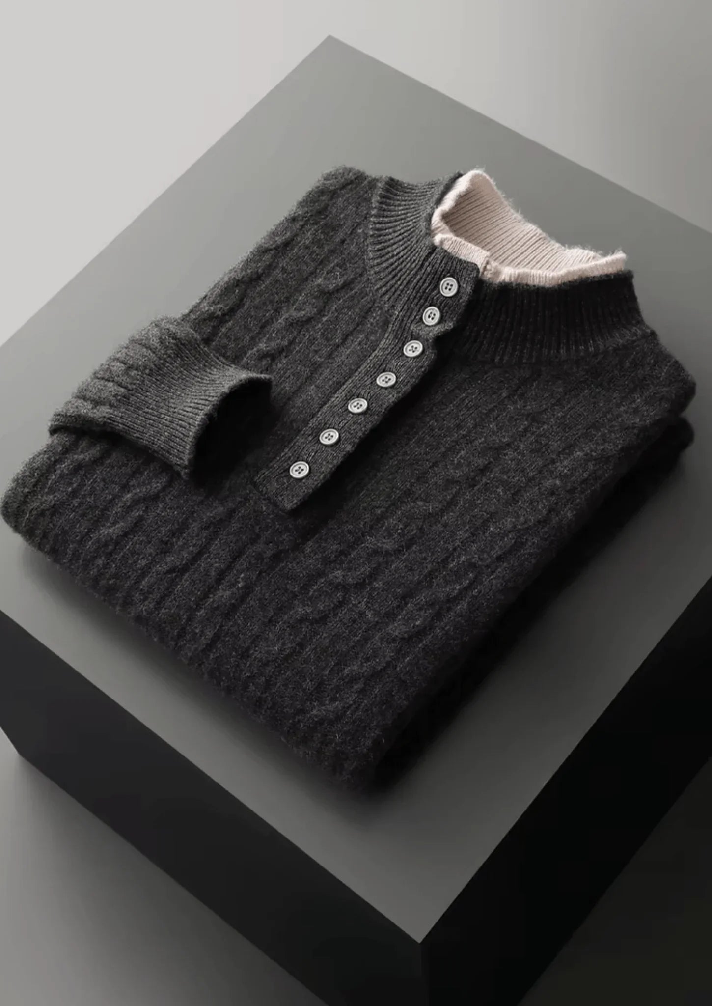 Saf Ekstra İnce Merino Yünü Düğmeli Kazak - Martin Milano