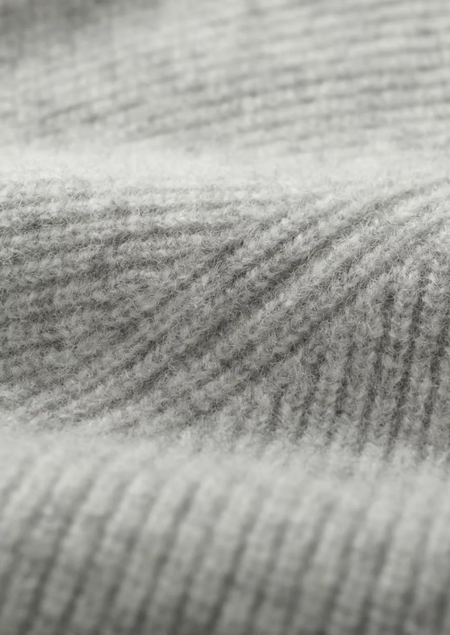 Saf Ekstra İnce Merino Yünü Ribanalı Fermuarlı Kapüşonlu - Martin Milano